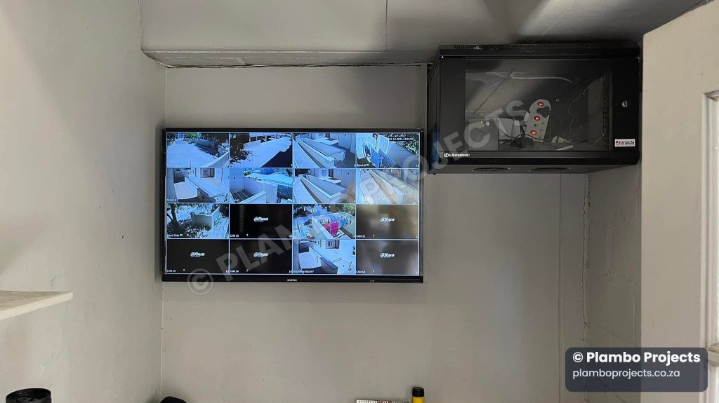 Security monitoring at a Plambo Projects site
